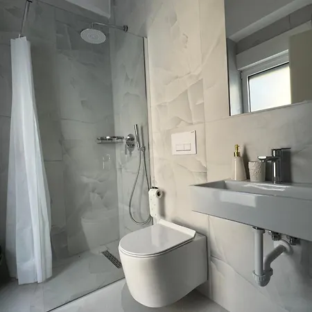 Journey * Тирана